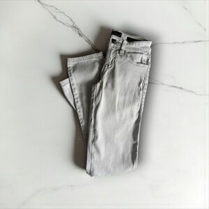 Guess Brittney Skinny Jeans Light Gray Size 23